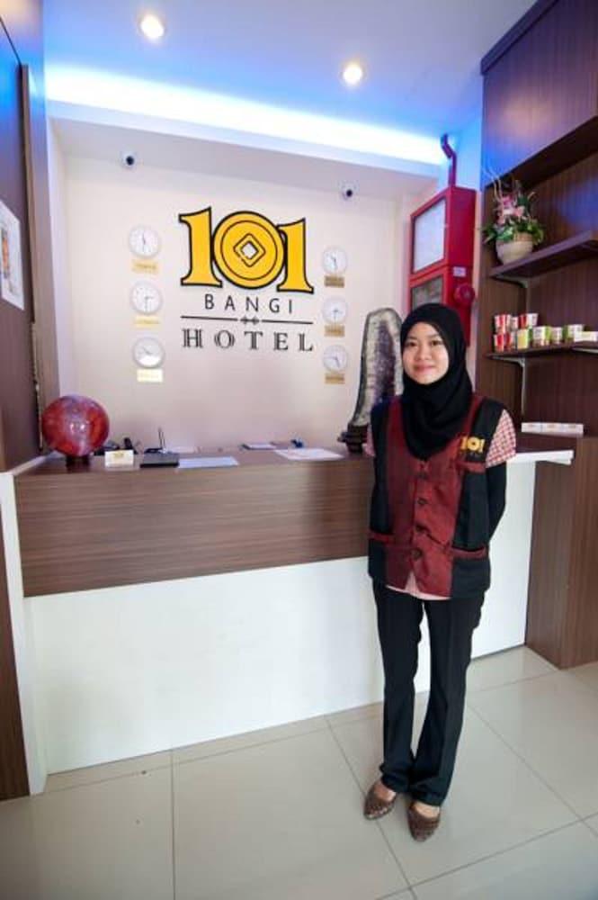 101 โฮเทล บันจี Hotel บางี ภายนอก รูปภาพ